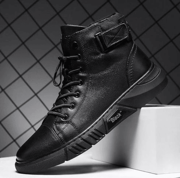Bota de Couro Martin Italiano Premium + Par de Meias de Algodão Grátis